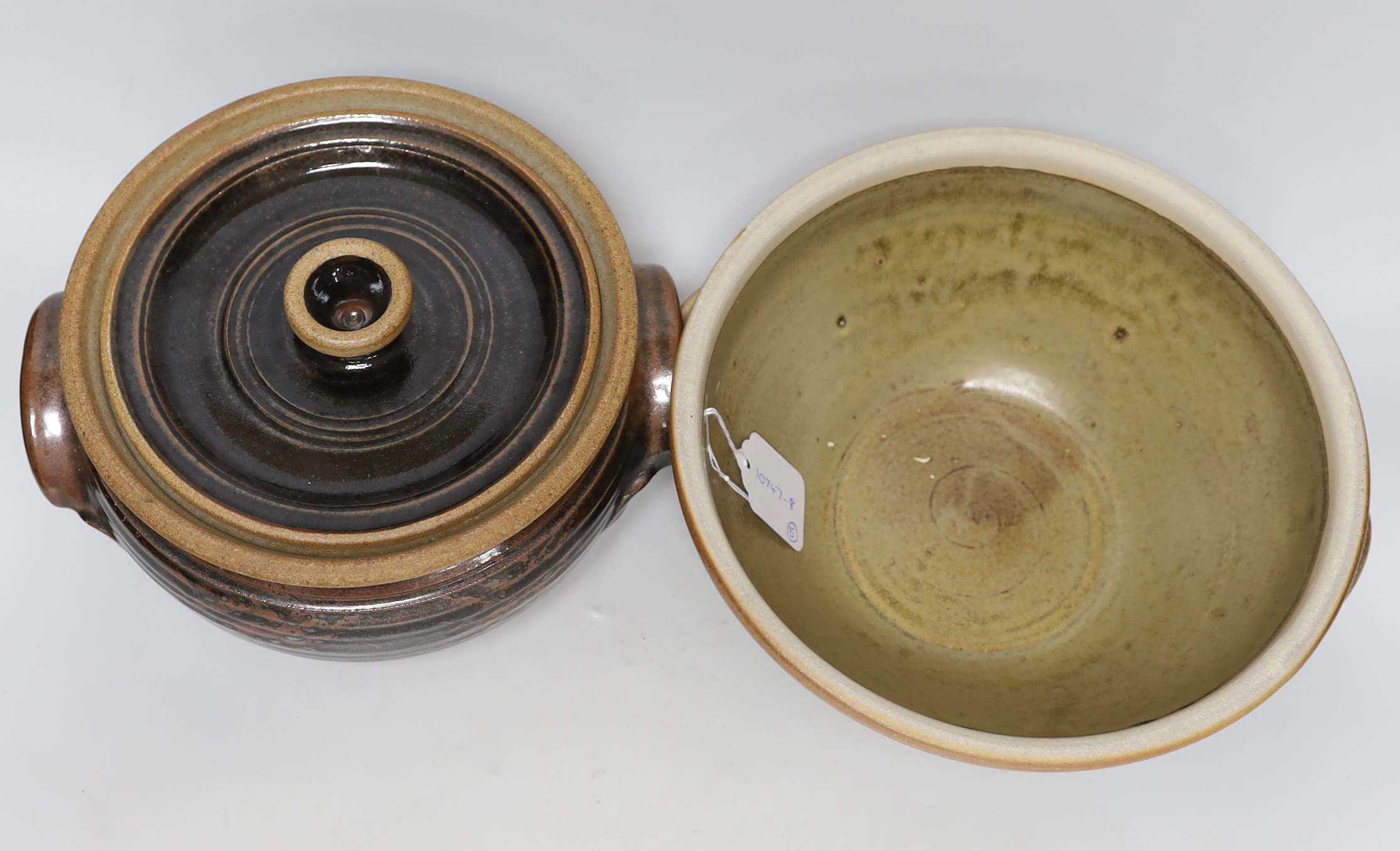 A group of stoneware items, studio pottery, including a mixing bowl by Richard Batterham